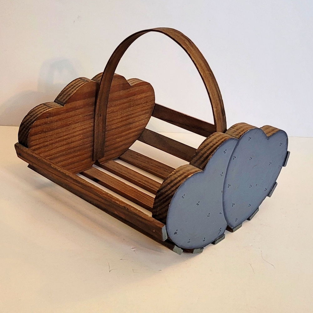 Heart basket